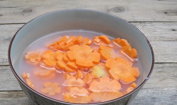 cach-lam-mut-ca-rot-khong-can-phen-chua-4