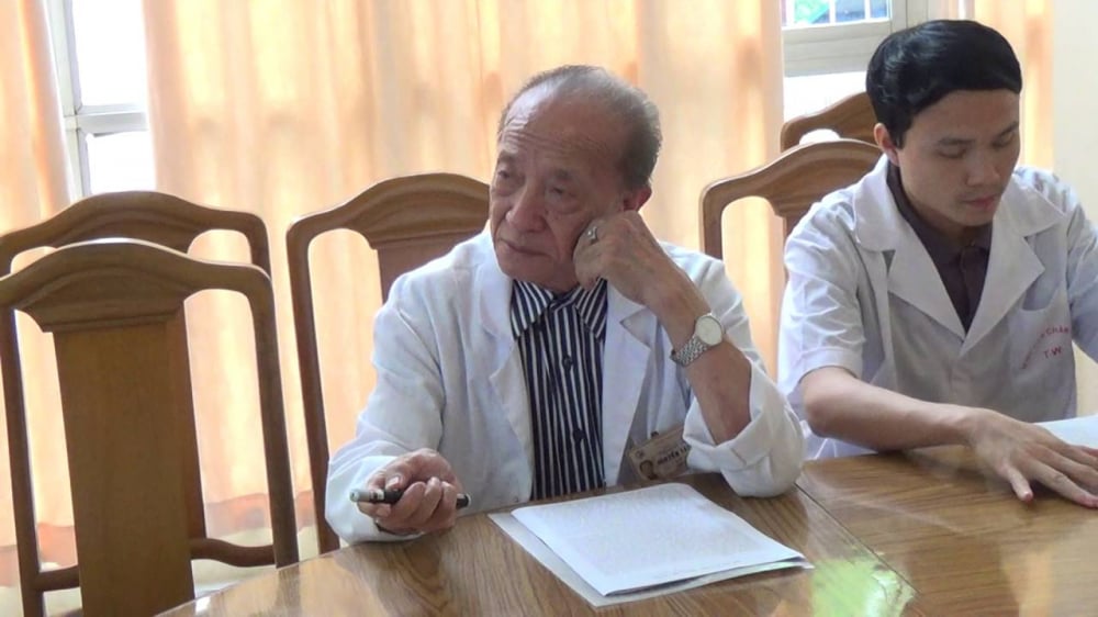 bac-sy-nguyen-tai-thu-la-ai