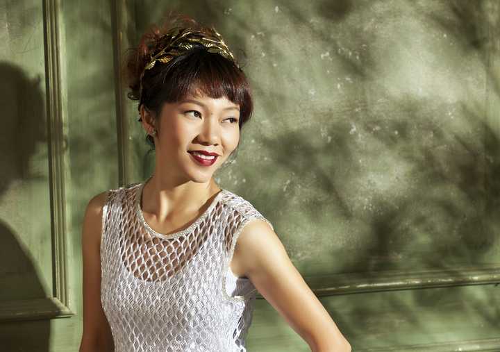 ha-tran-ra-mat-album-tinh-ca-qua-the-ky-2-0