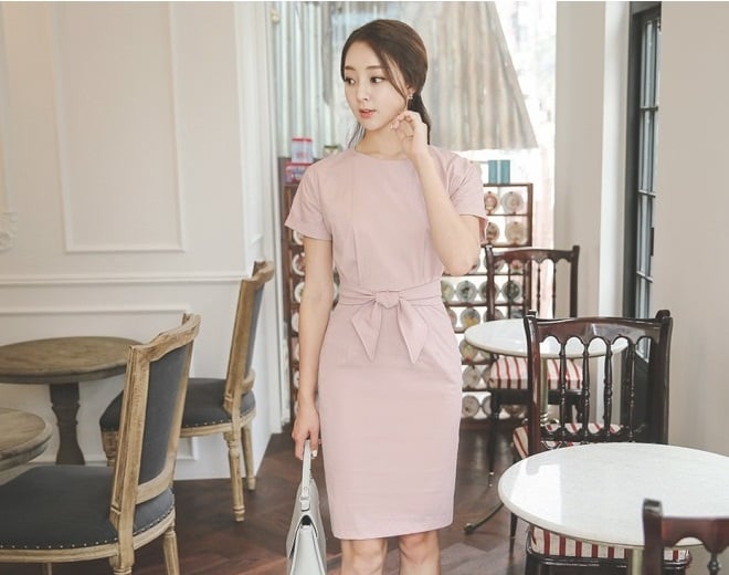 sam-ngay-10-mau-dam-cong-so-om-body-don-sac-an-gian-tuoi-cho-quy-co-cong-so-u40-49631j
