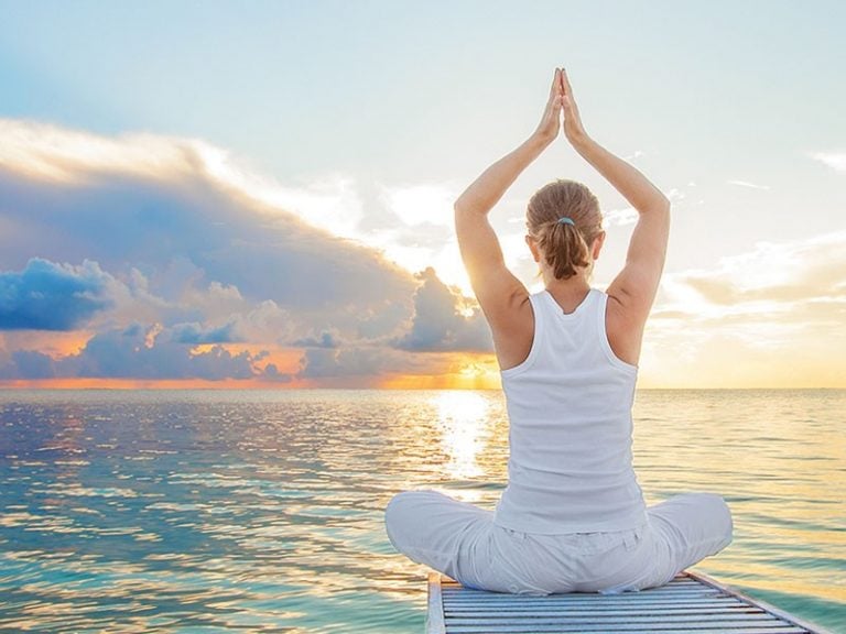 bai-tap-the-duc-yoga-768x576