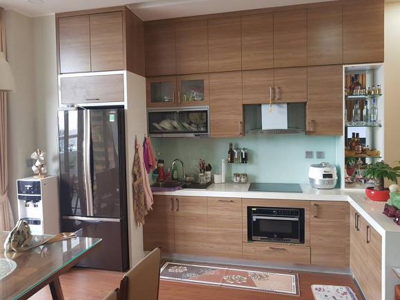 Gian bếp rất gọn gàng của Thùy Dương