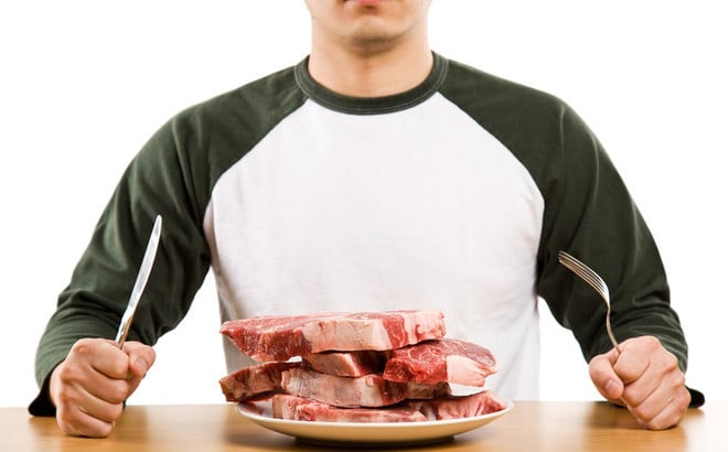 20180119-061556-maneatingplateofrawmeat149184235575040531849crop1491842362891