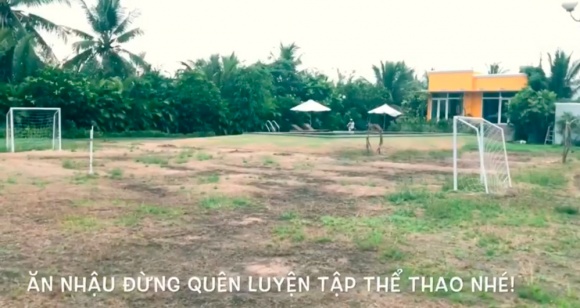 nha-ban-trai-hoa-minzy-9-ngoisao.vn-w998-h531