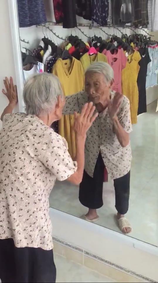 ba-cu-buon-dua-le-1
