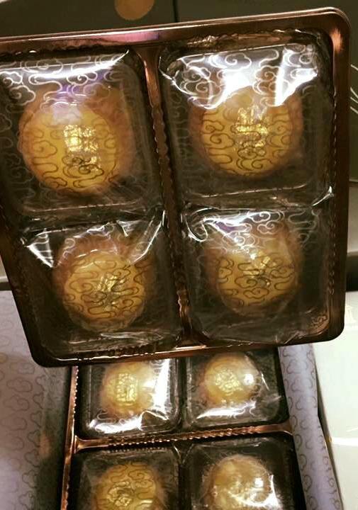 banh-trung-thu-vang-rong-