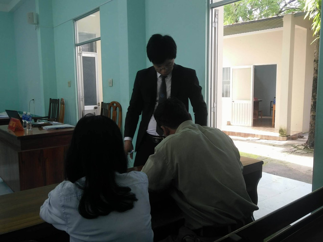 be-gai-16-tuoi-co-thai-9