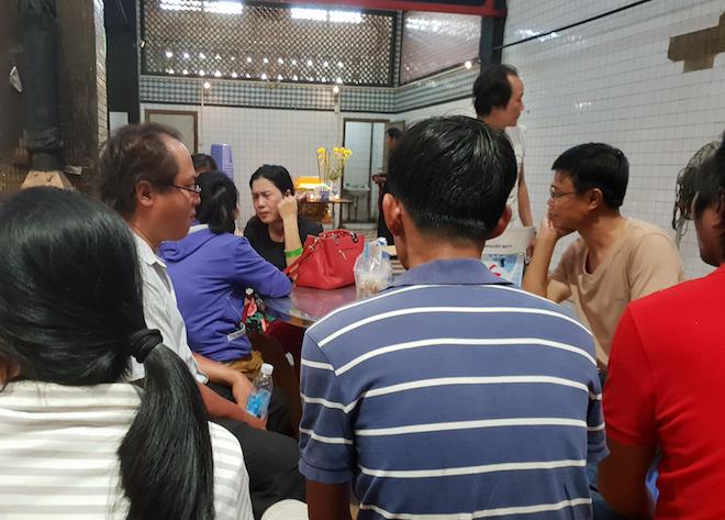 Các Shbet111 slot, casino, thể thao, xổ số tới đợi nhận người thân thiệt mạng trong vụ cháy