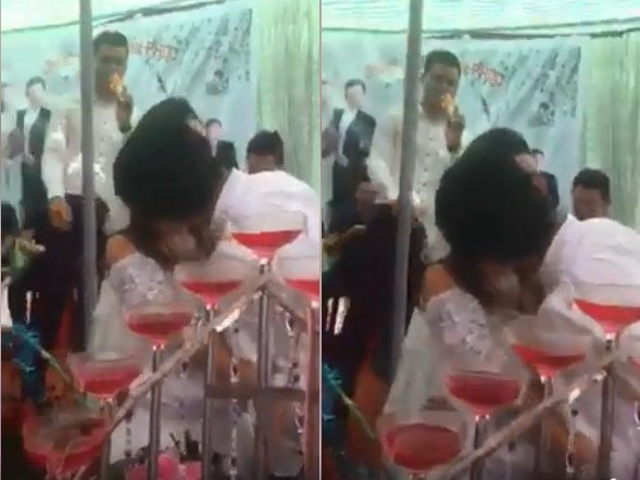 Chú rể không ngần ngại trao cho cô dâu nụ hôn ngọt ngào