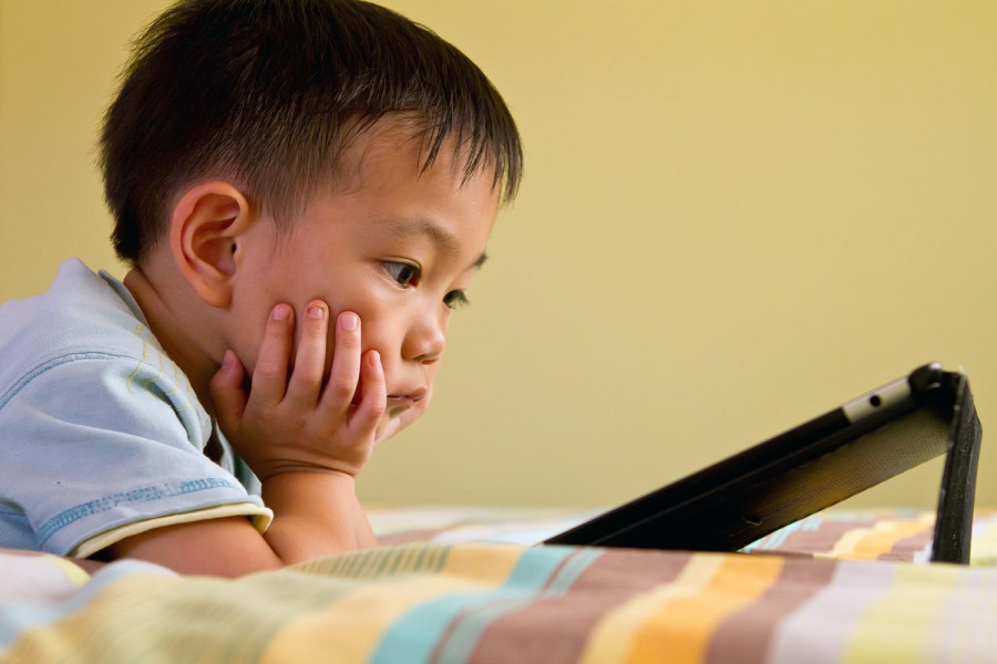 Cần cung cấp kiến thức sử dụng mạng internet an toàn cho trẻ; cung cấp hướng dẫn, công cụ giúp cha mẹ bảo đảm con truy cập internet an toàn