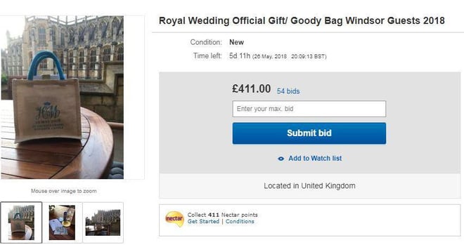 Những món quà được bán trên ebay với nhiều mức giá khác nhau