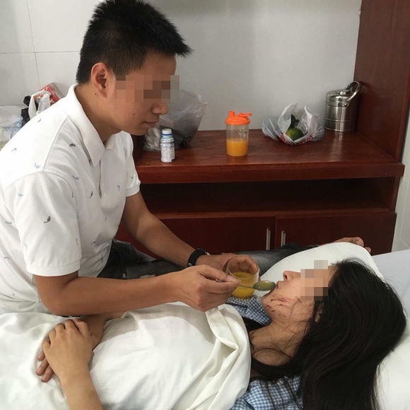 Nạn nhân hiện đã ổn định hơn trước và đã cho lời khai cơ quan CA