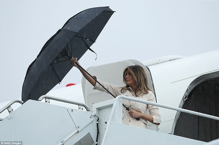Bà Melania đã tới thăm 1 trại tị nạn của trẻ em tại bang Texas vào ngày 21/6