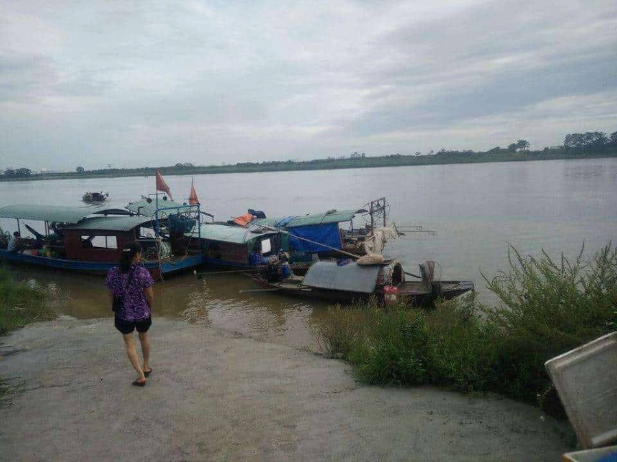 Khúc sông nơi có người phát hiện thi thể nữ phóng viên trôi dạt qua