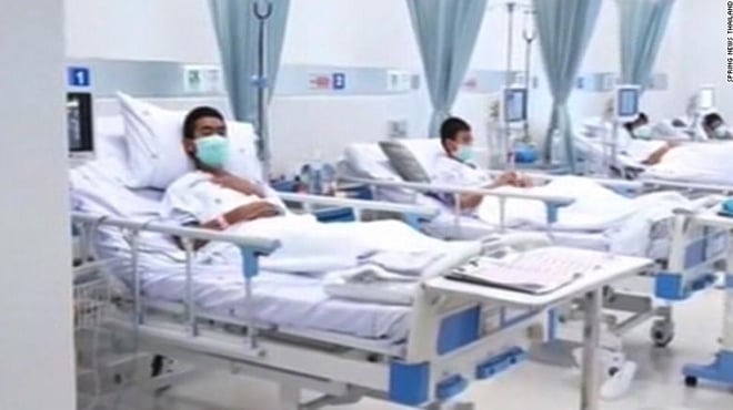 Phần lớn các em sẽ được ra về sau 1 tuần kiểm tra và theo dõi trừ 3 em đang bị viêm phổi