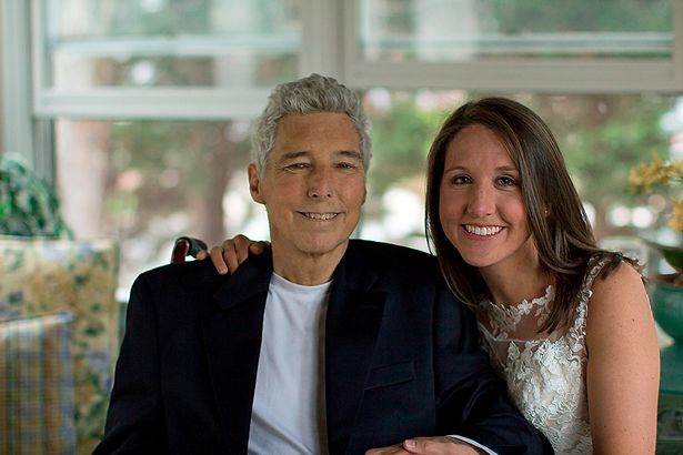Ông Lynn và con gái Meredith