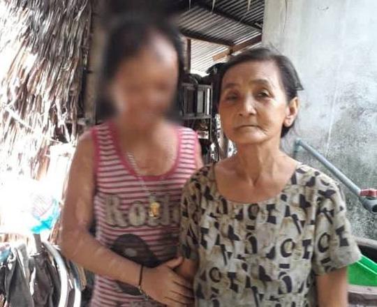 Nguyện vọng của bà Tâm là xin được giác mạc để cháu gái bà tìm lại được ánh sáng