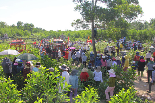 Tang thương bao trùm lên Lương Điền nhiều ngày qua. Nước mắt đã rơi quá nhiều...
