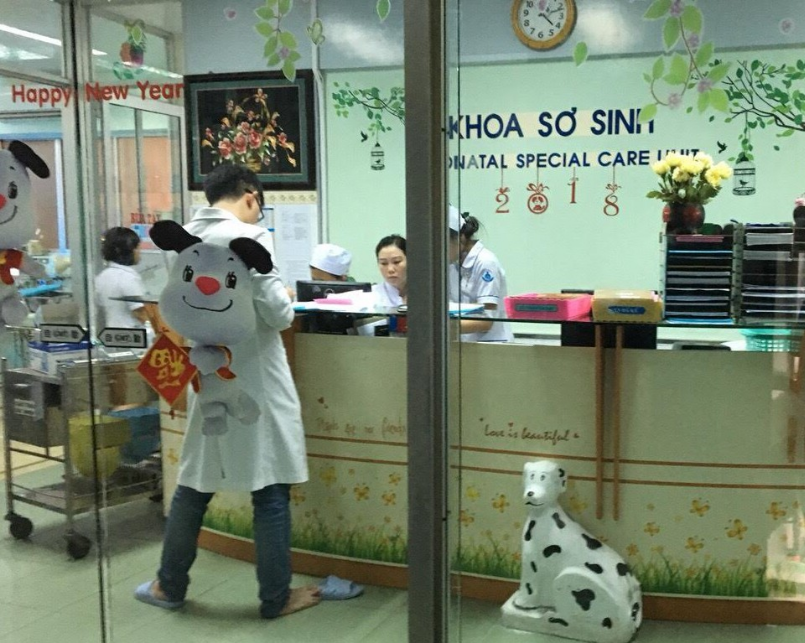  Bệnh viện Trưng Vương mong người mẹ hãy vì tình mẫu tử mà quay lại đón con
