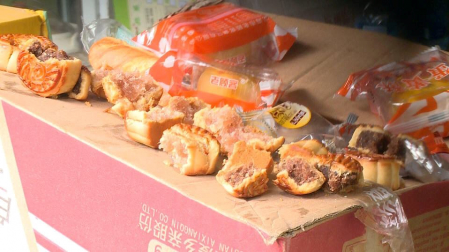 Loại bánh Trung Thu mới bị thu giữ ở La Phù, Hoài Đức, Hà Nội