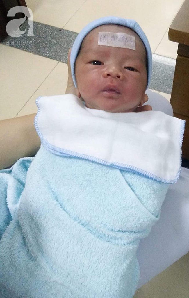 Cháu bé sinh ra chưa được một ngày thì bị mẹ bỏ rơi