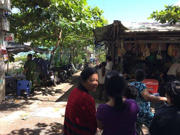 Người dân chưa hết hoang mang, lo sợ sau khi vụ việc xảy ra