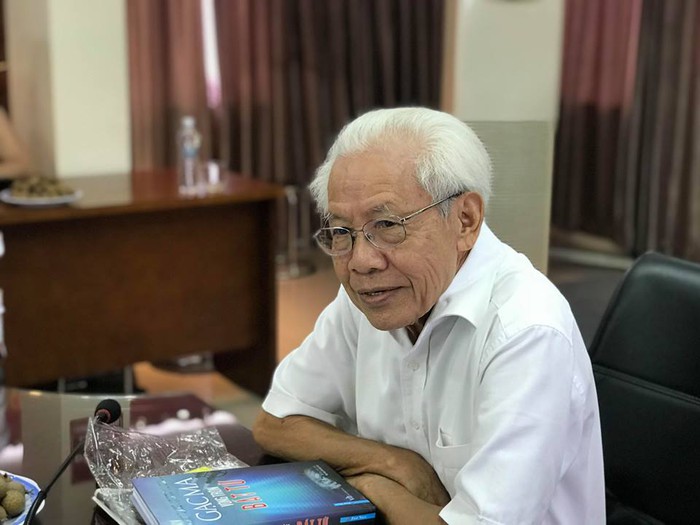GS. Hồ Ngọc Đại chia sẻ về Công nghệ giáo dục đang gây tranh cãi.