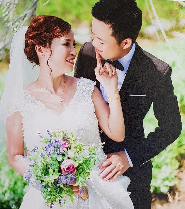 Trước tình cảm chân thành của chàng trai kém mình 35 tuổi, chị Sao lần nữa rung động