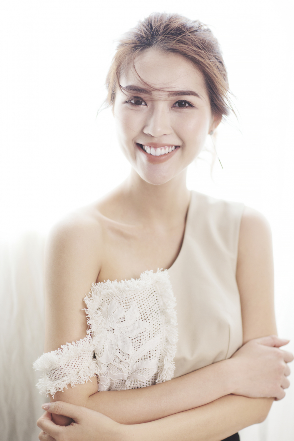 hoa hau anh tu