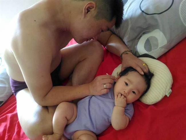 be trai ba tuoi mat thinh luc -phunutoday