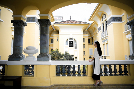 tuong-linh-mang-ve-dep-que-huong-viet-nam-den-voi-miss-intercontinental-2017-2084465