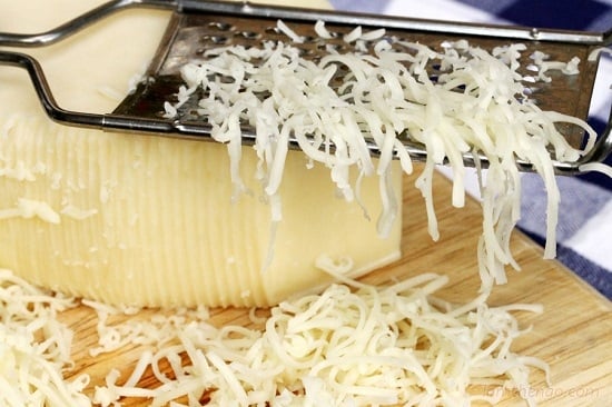 2-shred-mozzarella