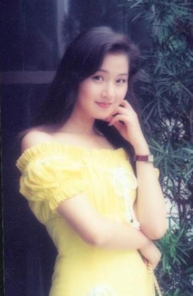 bong hong khien chan tu d