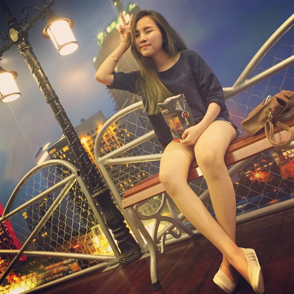 ve dep nong bong cua chi 