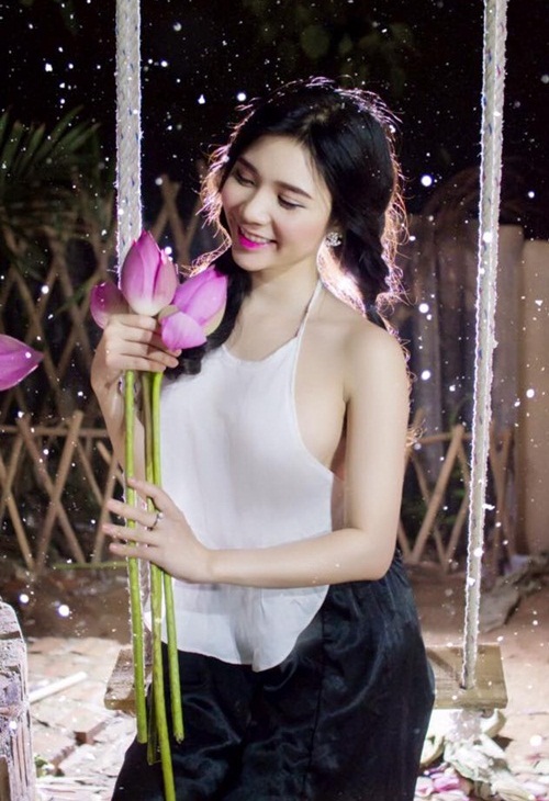 ban gai quang le noi gi ve canh nong trong nguoi phan xu (phunutoday (3)