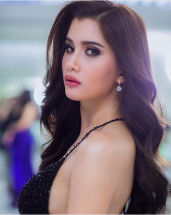 thi sinh hoa hau chuyen g