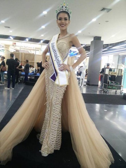 nhan sac cua hoa hau thai