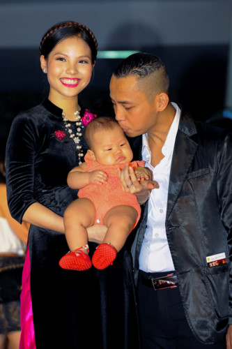 vo chong chi anh (1)