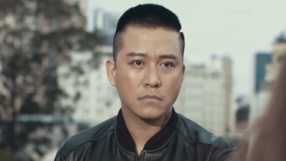 tuan hung like chia se da deu dem hoi chan dai (1)