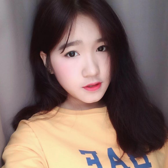 con gai kim tu long phunu