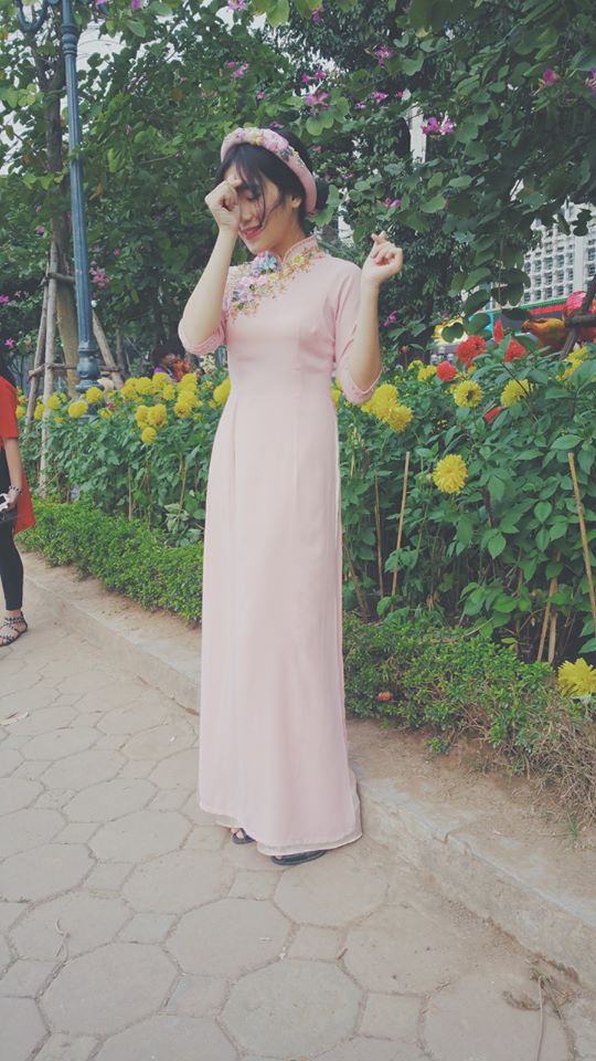 con gai kim tu long phunu