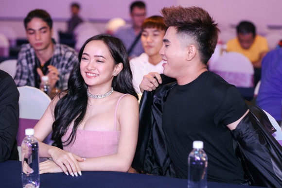 kaity nguyen co vong 1 kh