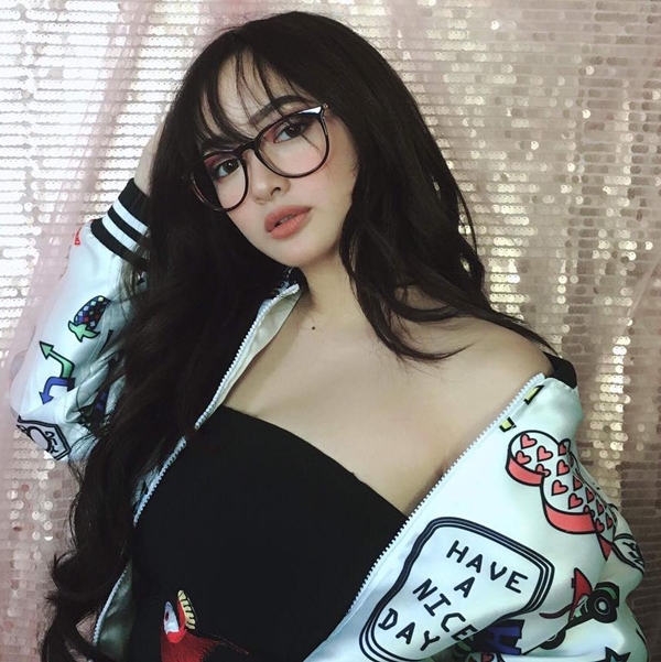 kaity nguyen co vong 1 kh