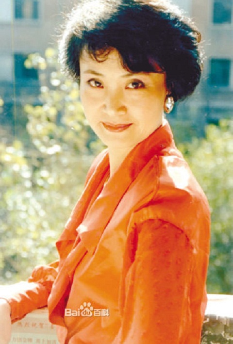 bach cot tinh duong xuan ha tay du ki sharoncuneta.com (1)