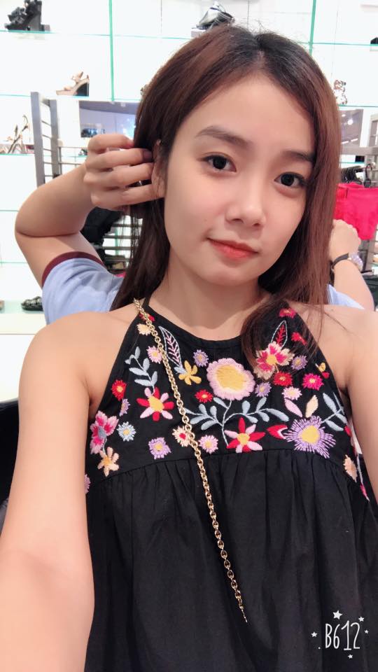 ban gai moi cua phan than