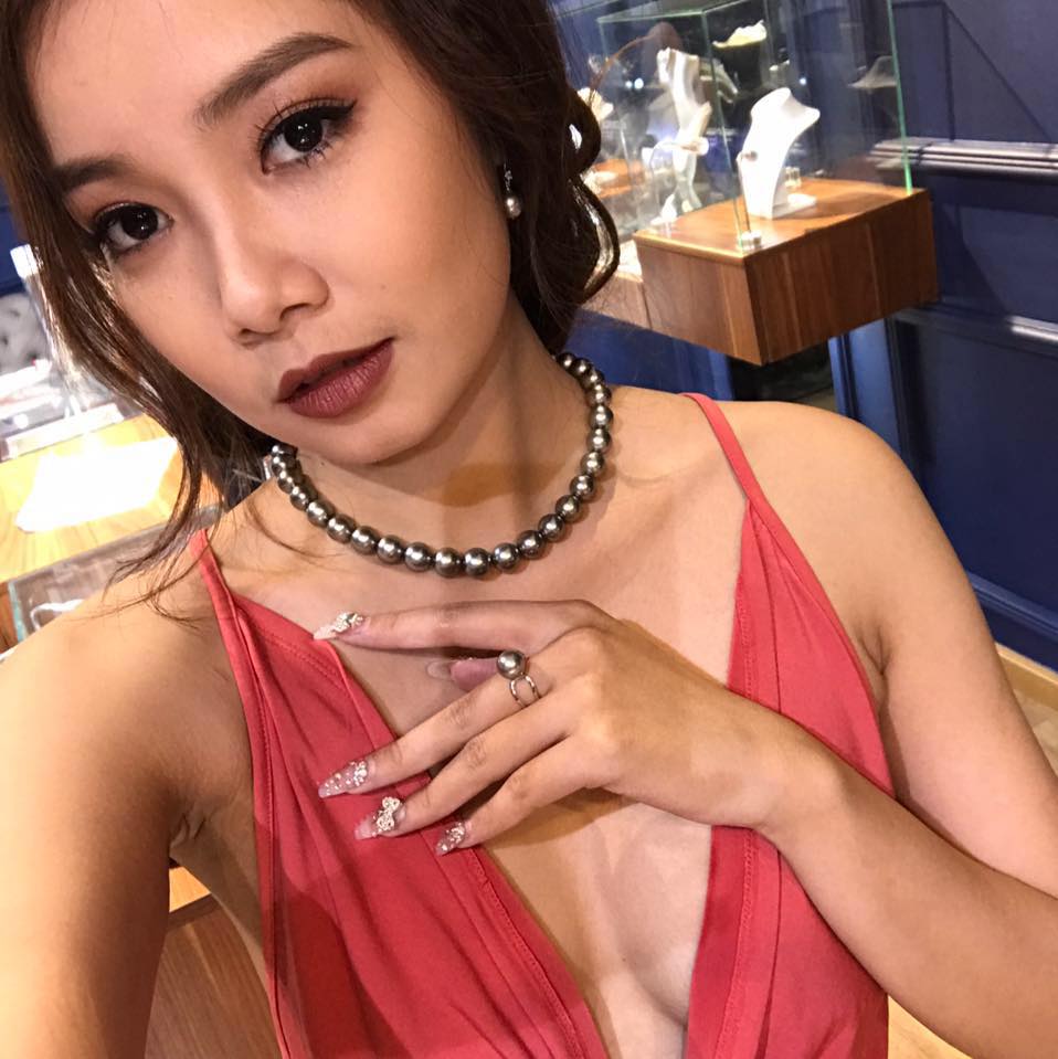 ban gai moi cua phan than