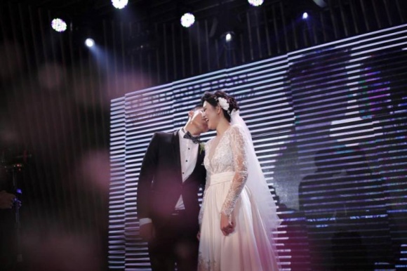 dam cuoi sy manh sharoncuneta.com (10)