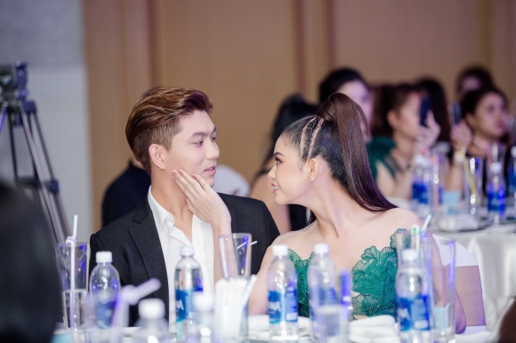 tim truong quynh anh (10)