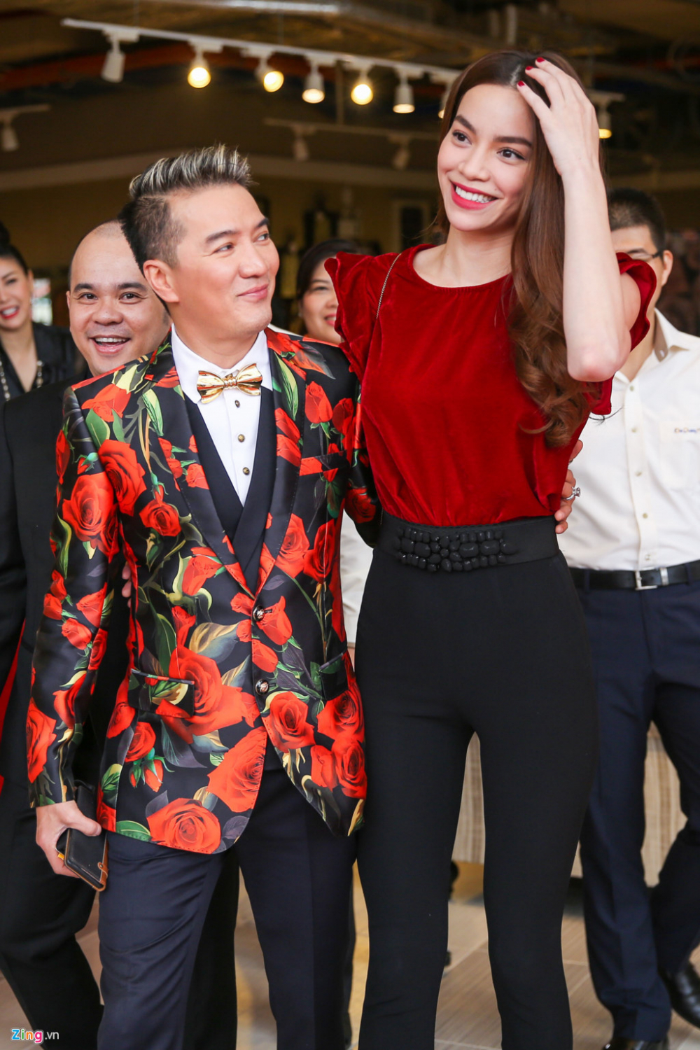 ho ngoc ha dam vinh hung (1)