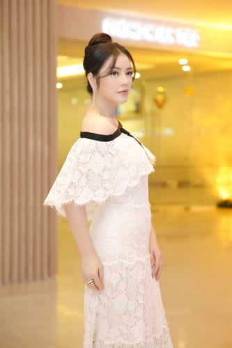 ly nha ky (4)